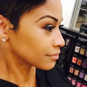 Meet your Posher, Latoya